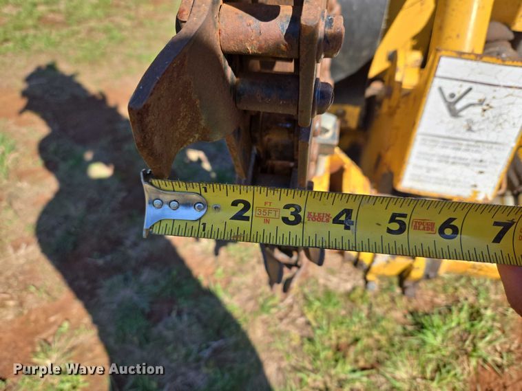 image for item ET5214 1999 Vermeer LM-42 trencher