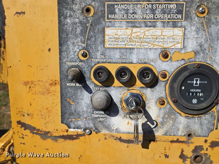 image for item ET5214 1999 Vermeer LM-42 trencher