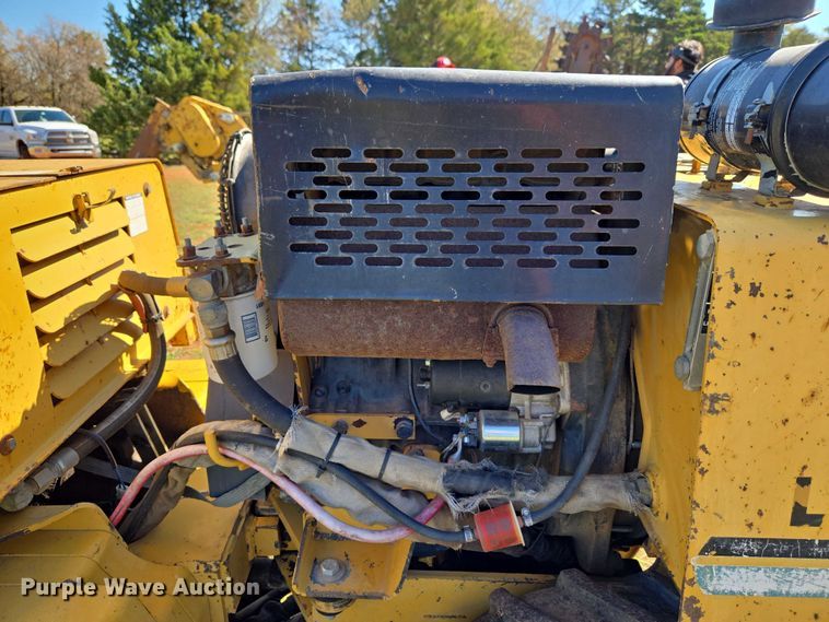 image for item ET5214 1999 Vermeer LM-42 trencher