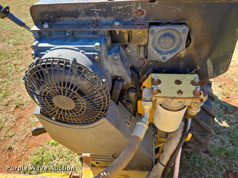 image for item ET5214 1999 Vermeer LM-42 trencher