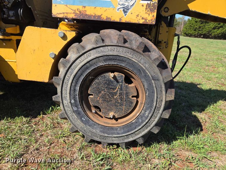 image for item ET5214 1999 Vermeer LM-42 trencher