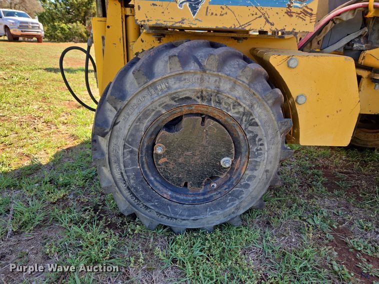 image for item ET5214 1999 Vermeer LM-42 trencher