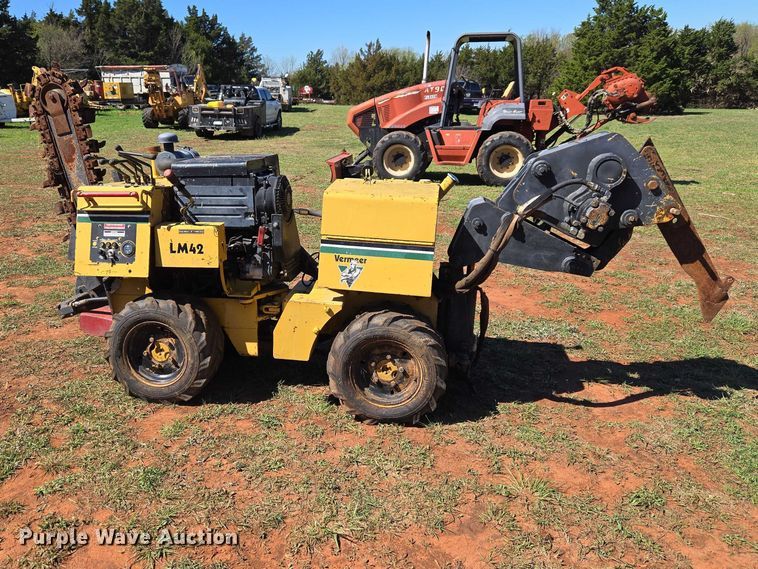 image for item ET5215 Vermeer LM42 trencher