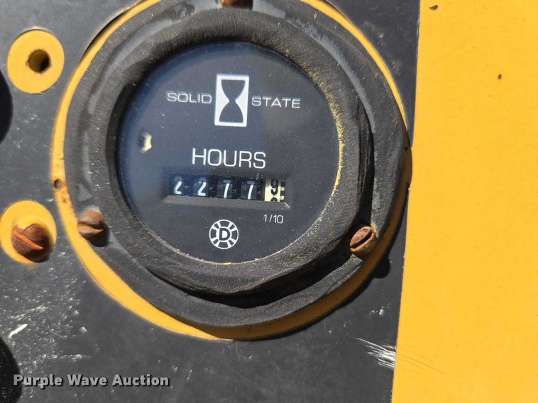 image for item ET5215 Vermeer LM42 trencher