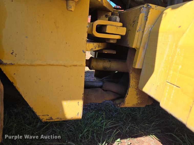 image for item ET5215 Vermeer LM42 trencher