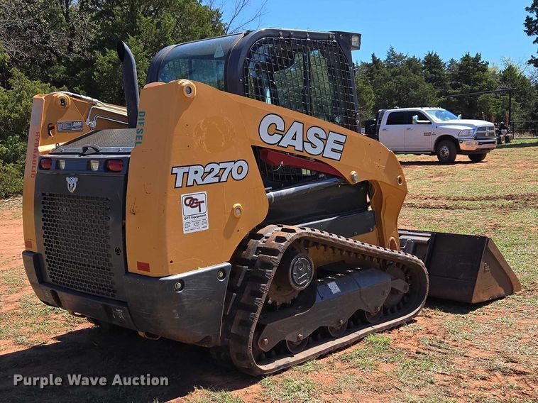 image for item ET5218 2017 Case TR270 tracked skid steer loader
