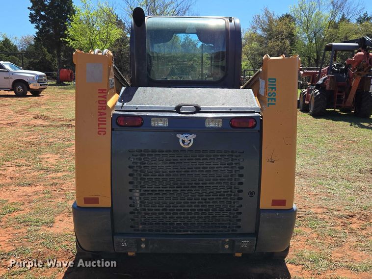 image for item ET5218 2017 Case TR270 tracked skid steer loader