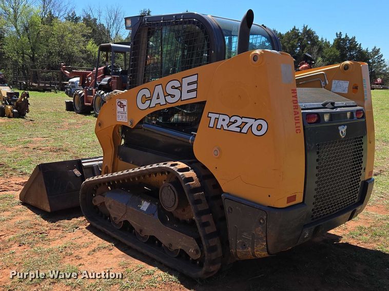 image for item ET5218 2017 Case TR270 tracked skid steer loader