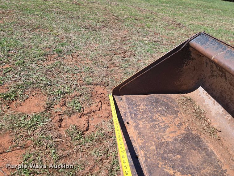 image for item ET5218 2017 Case TR270 tracked skid steer loader