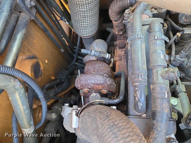 image for item ET5218 2017 Case TR270 tracked skid steer loader