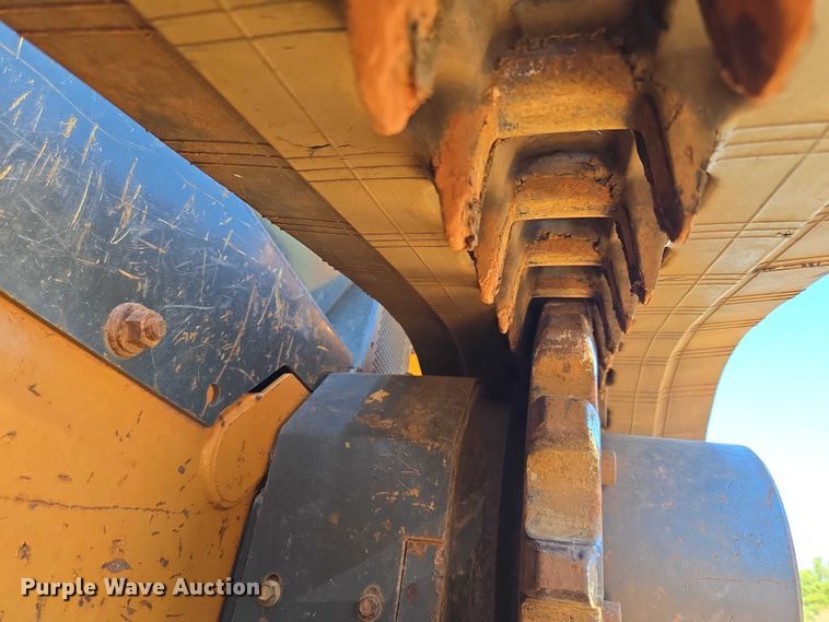 image for item ET5218 2017 Case TR270 tracked skid steer loader