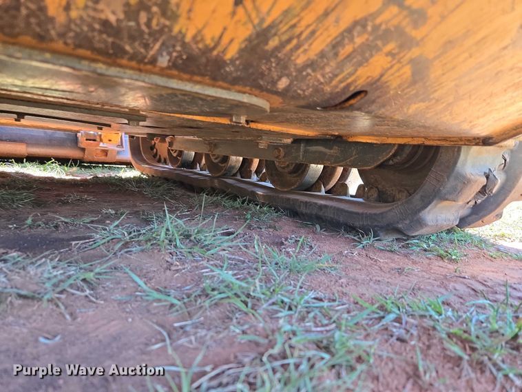 image for item ET5218 2017 Case TR270 tracked skid steer loader