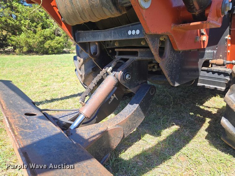 image for item ET5219 2002 Ditch Witch RT90 vibratory cable plow