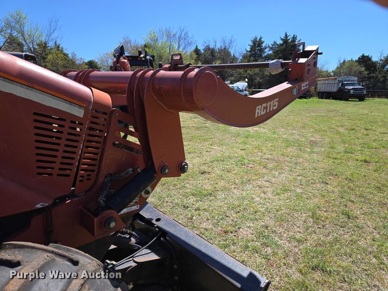 image for item ET5219 2002 Ditch Witch RT90 vibratory cable plow