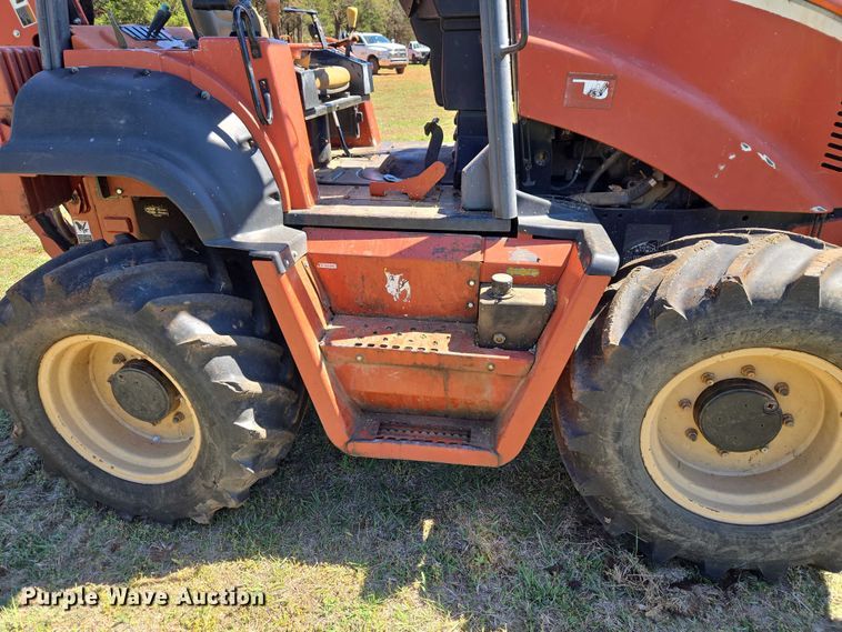 image for item ET5219 2002 Ditch Witch RT90 vibratory cable plow