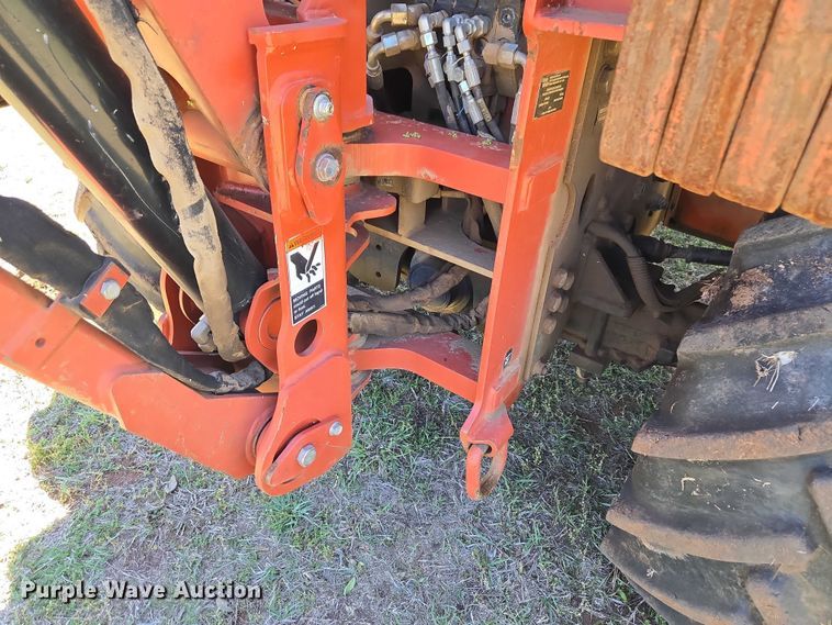 image for item ET5219 2002 Ditch Witch RT90 vibratory cable plow