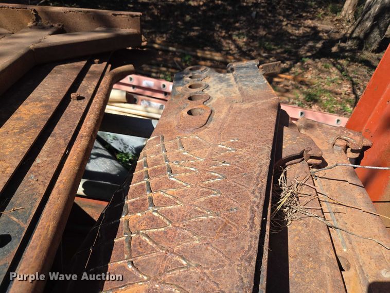 image for item ET5219 2002 Ditch Witch RT90 vibratory cable plow