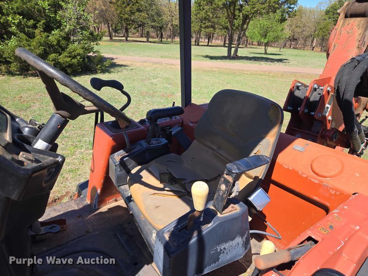 image for item ET5219 2002 Ditch Witch RT90 vibratory cable plow