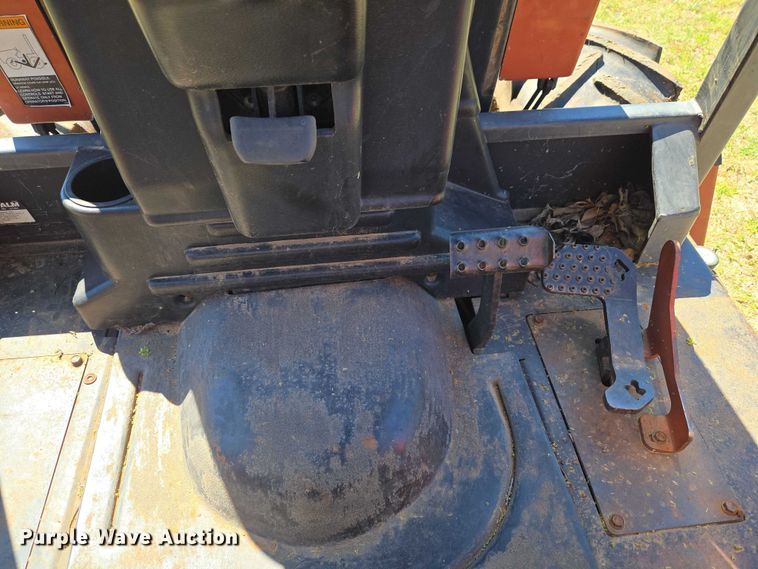 image for item ET5219 2002 Ditch Witch RT90 vibratory cable plow