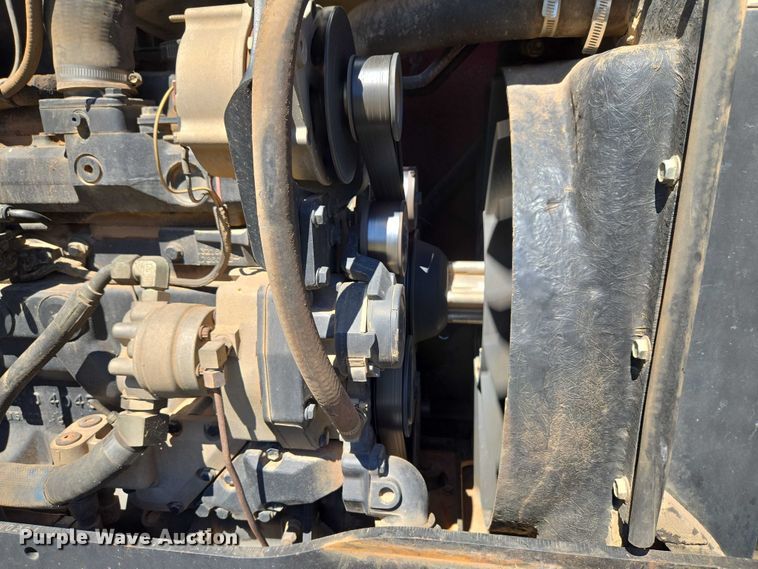 image for item ET5219 2002 Ditch Witch RT90 vibratory cable plow