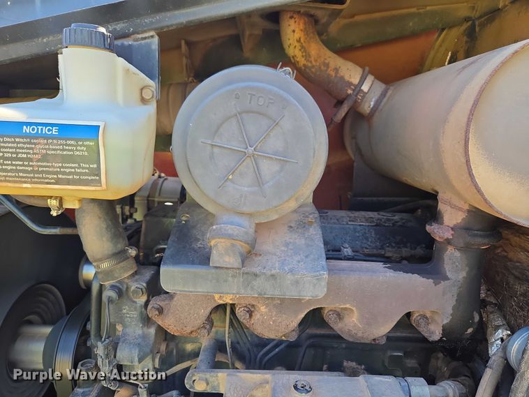 image for item ET5219 2002 Ditch Witch RT90 vibratory cable plow