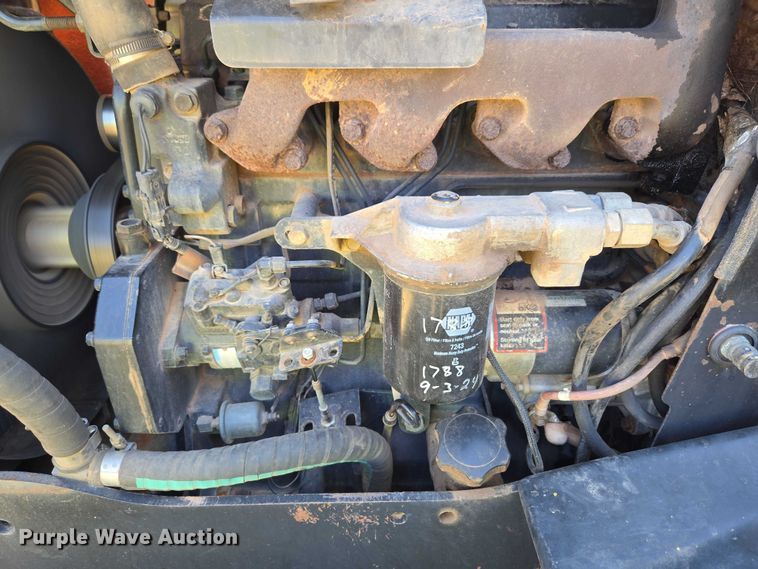 image for item ET5219 2002 Ditch Witch RT90 vibratory cable plow