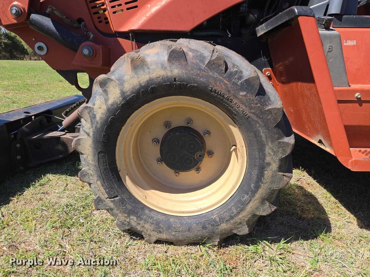 image for item ET5219 2002 Ditch Witch RT90 vibratory cable plow