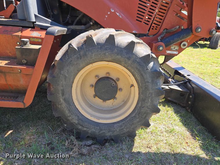 image for item ET5219 2002 Ditch Witch RT90 vibratory cable plow