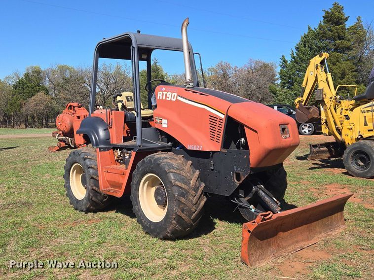 image for item ET5221 2004 Ditch Witch RT90 vibratory cable plow