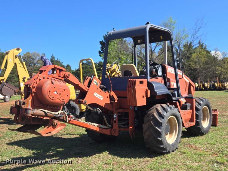 image for item ET5221 2004 Ditch Witch RT90 vibratory cable plow