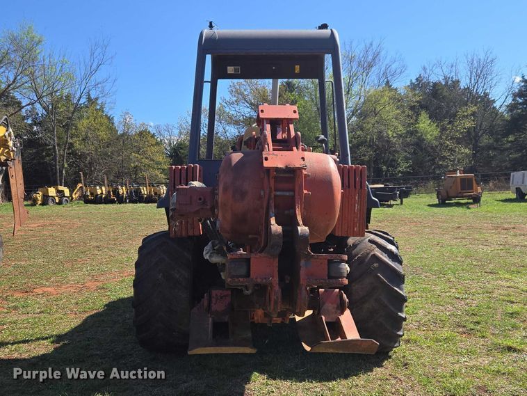 image for item ET5221 2004 Ditch Witch RT90 vibratory cable plow