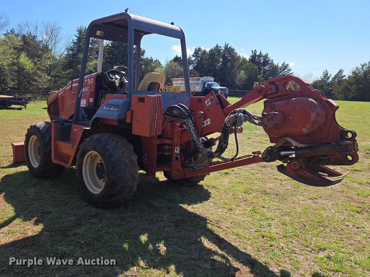 image for item ET5221 2004 Ditch Witch RT90 vibratory cable plow