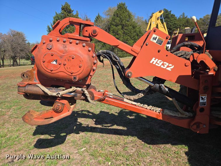 image for item ET5221 2004 Ditch Witch RT90 vibratory cable plow