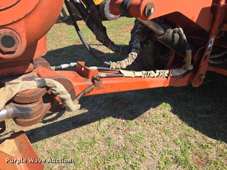 image for item ET5221 2004 Ditch Witch RT90 vibratory cable plow