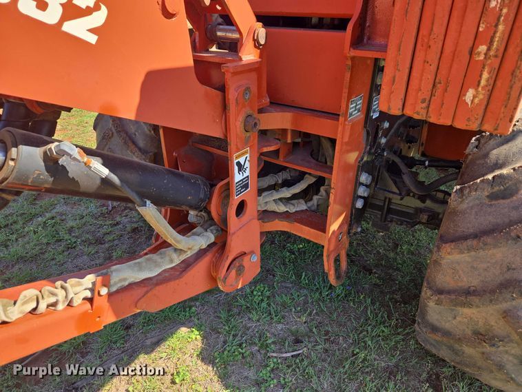 image for item ET5221 2004 Ditch Witch RT90 vibratory cable plow