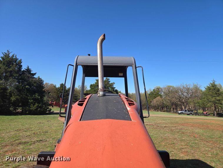 image for item ET5221 2004 Ditch Witch RT90 vibratory cable plow