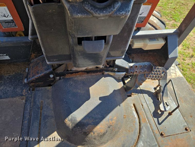 image for item ET5221 2004 Ditch Witch RT90 vibratory cable plow