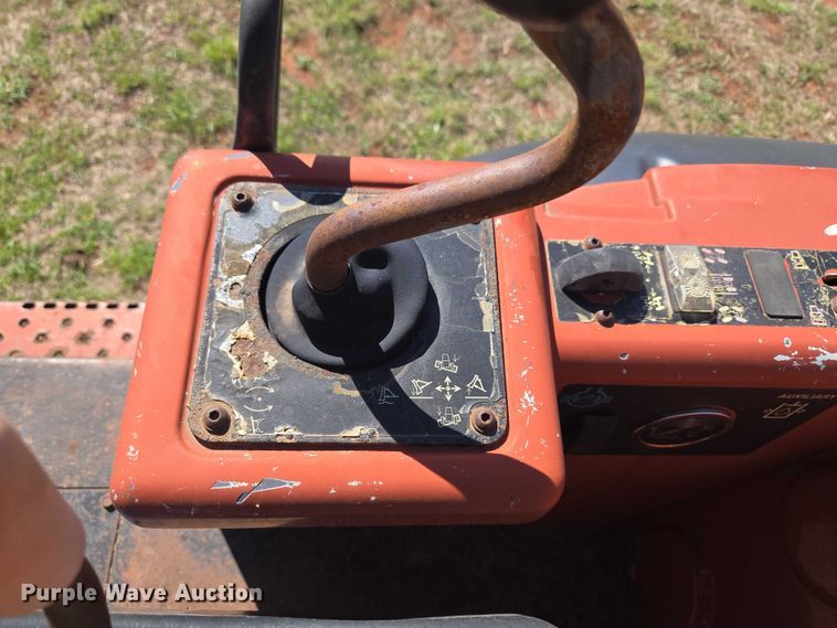 image for item ET5221 2004 Ditch Witch RT90 vibratory cable plow