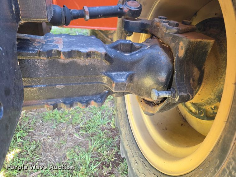 image for item ET5221 2004 Ditch Witch RT90 vibratory cable plow