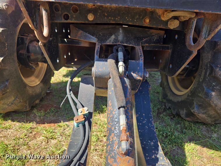 image for item ET5221 2004 Ditch Witch RT90 vibratory cable plow