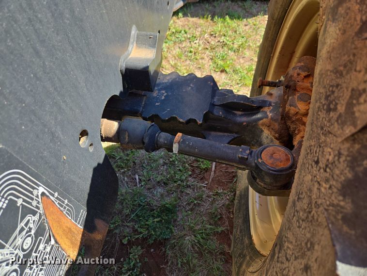 image for item ET5221 2004 Ditch Witch RT90 vibratory cable plow