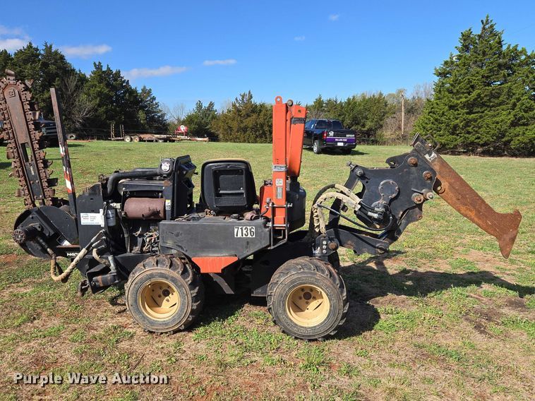 image for item ET5222 2007 Ditch Witch 420SX trencher