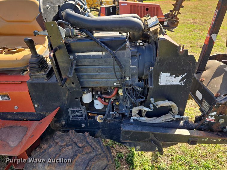 image for item ET5222 2007 Ditch Witch 420SX trencher