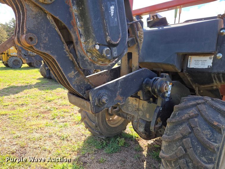 image for item ET5222 2007 Ditch Witch 420SX trencher