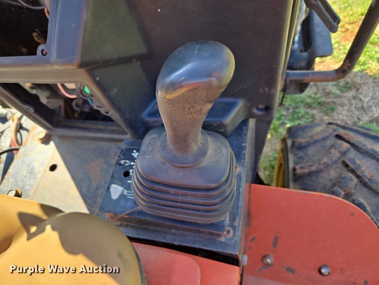 image for item ET5222 2007 Ditch Witch 420SX trencher