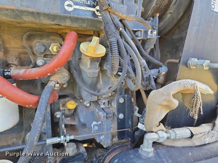 image for item ET5222 2007 Ditch Witch 420SX trencher