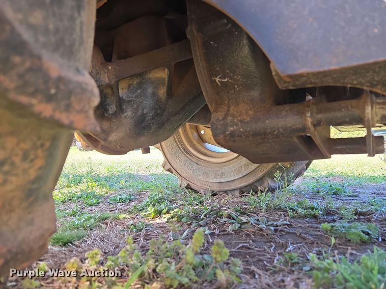 image for item ET5222 2007 Ditch Witch 420SX trencher