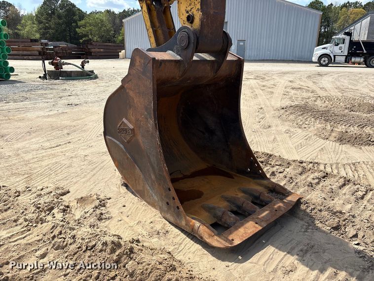 image for item EU0503 Komatsu PC300LC excavator