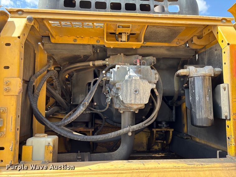 image for item EU0503 Komatsu PC300LC excavator