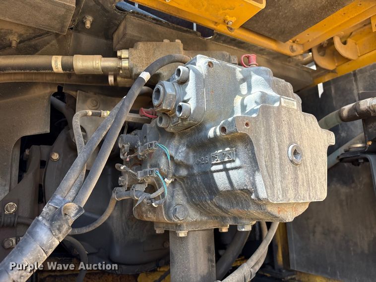 image for item EU0503 Komatsu PC300LC excavator